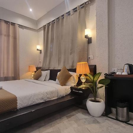 Praana Wellness Resort By Around Stays Rishīkesh Buitenkant foto