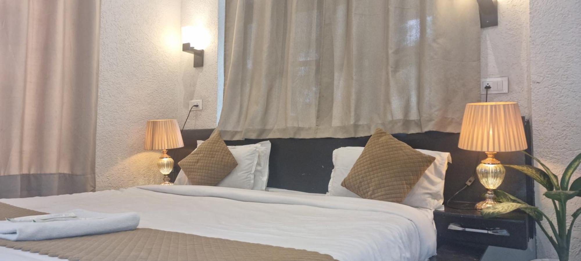 Praana Wellness Resort By Around Stays Rishīkesh Buitenkant foto