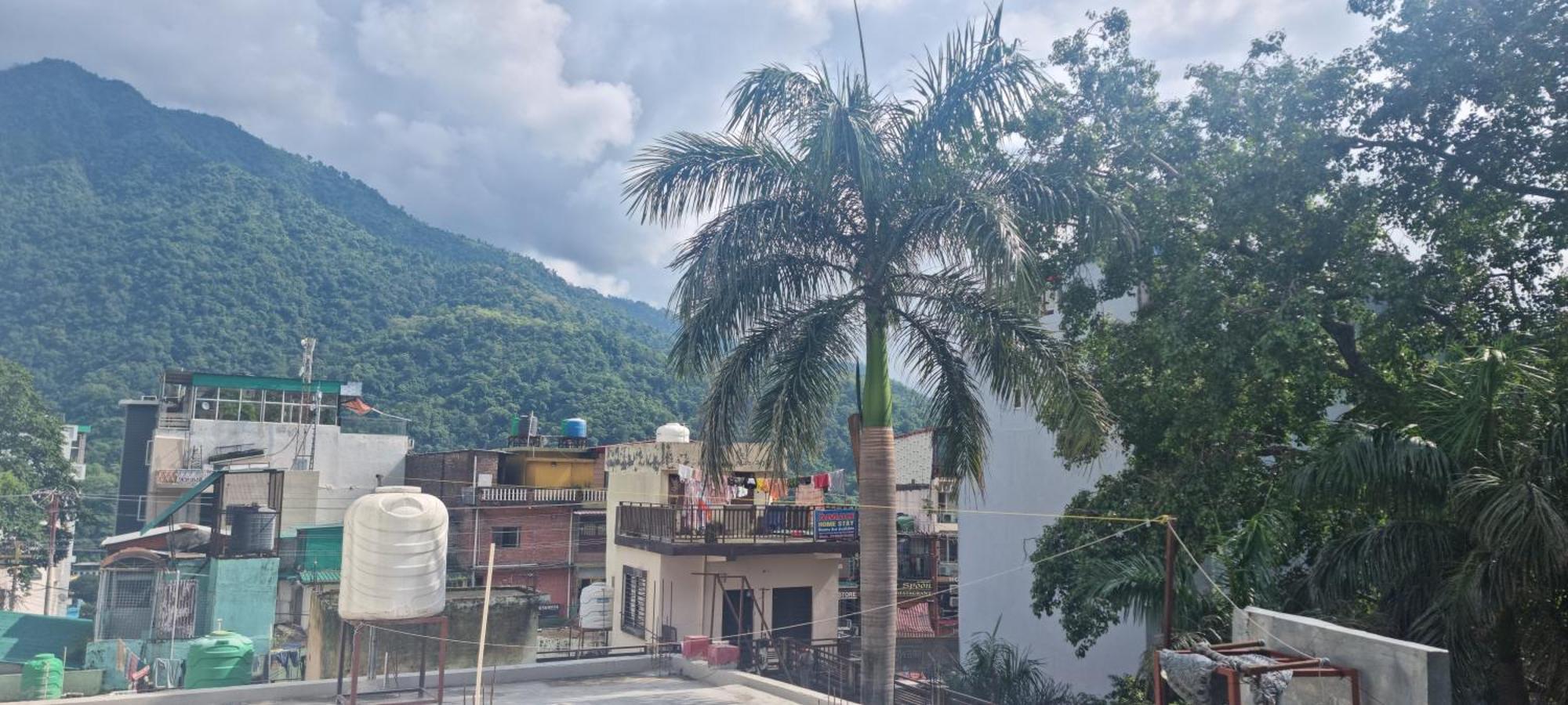 Praana Wellness Resort By Around Stays Rishīkesh Buitenkant foto
