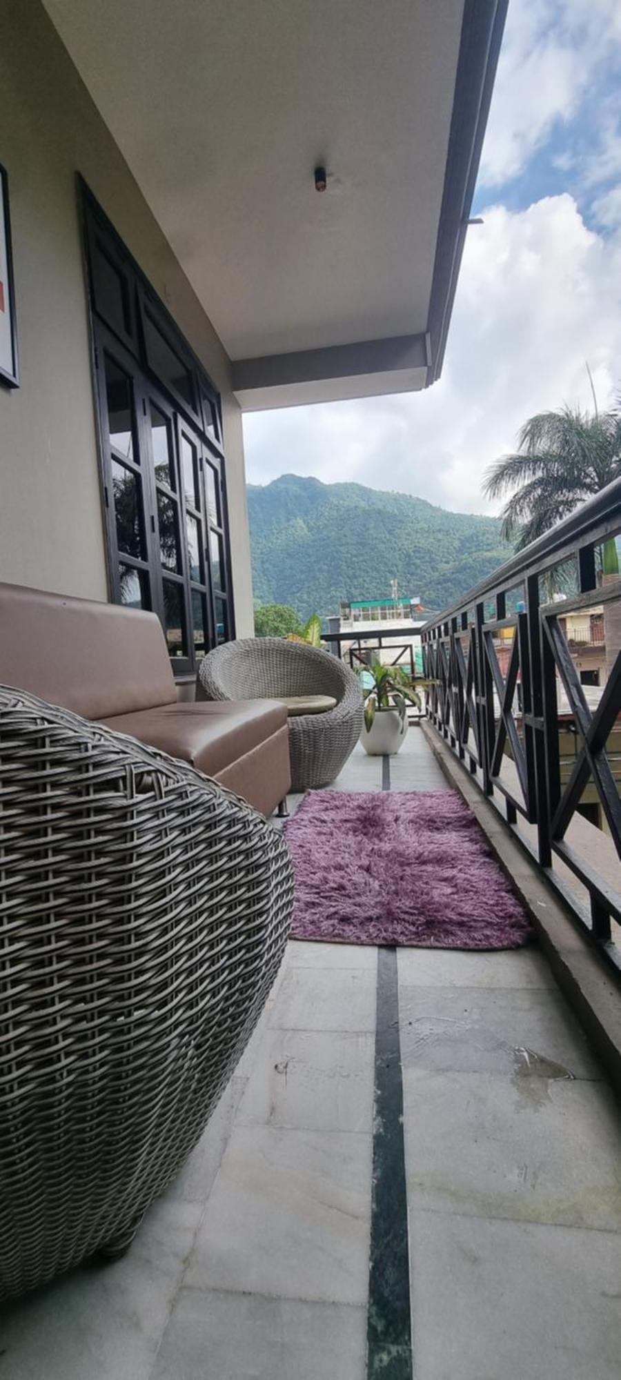 Praana Wellness Resort By Around Stays Rishīkesh Buitenkant foto