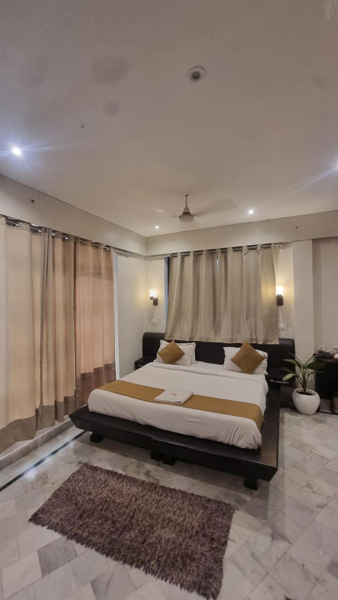Praana Wellness Resort By Around Stays Rishīkesh Buitenkant foto