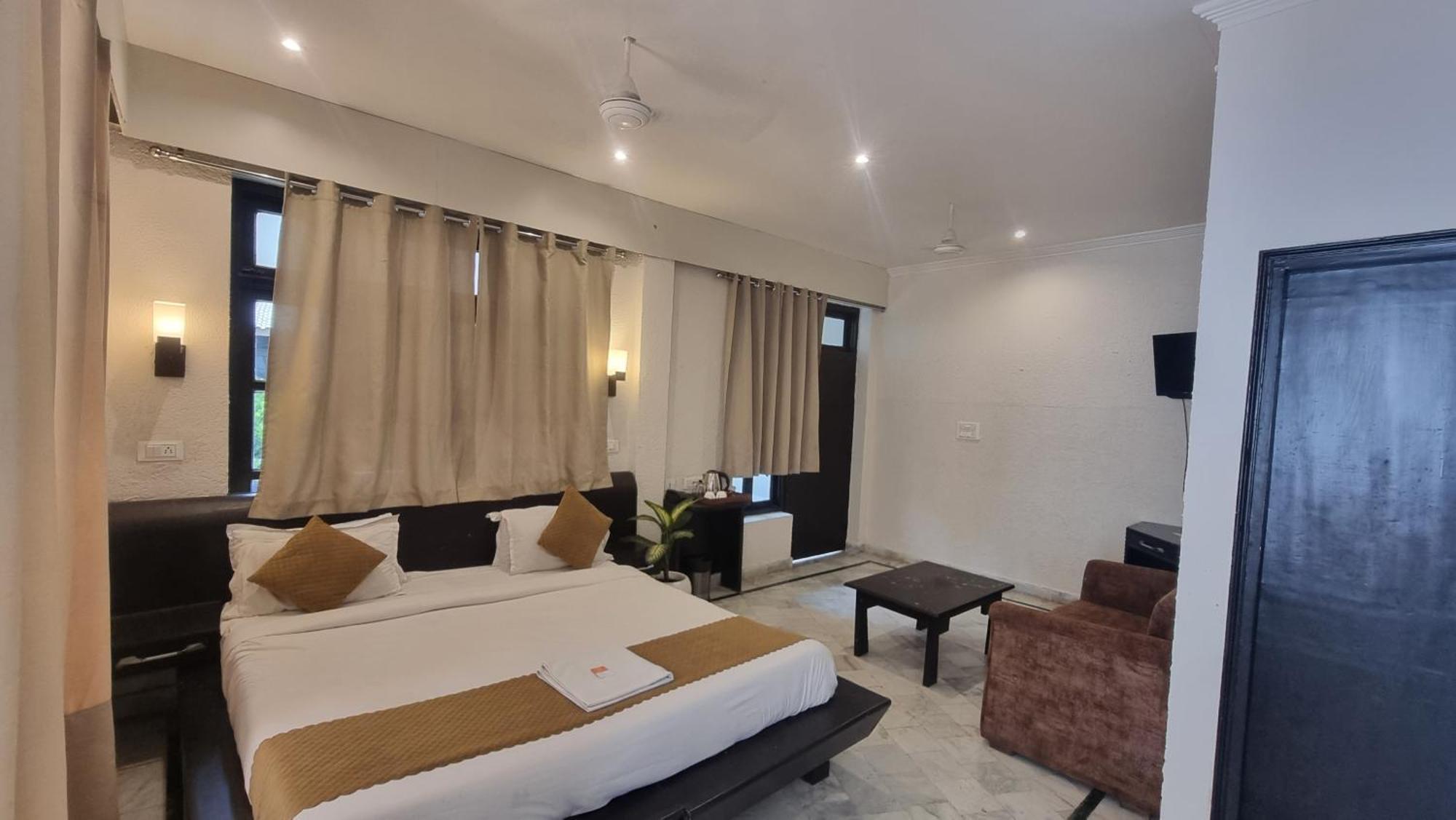 Praana Wellness Resort By Around Stays Rishīkesh Buitenkant foto