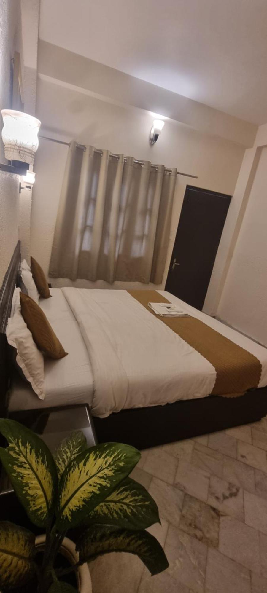 Praana Wellness Resort By Around Stays Rishīkesh Buitenkant foto